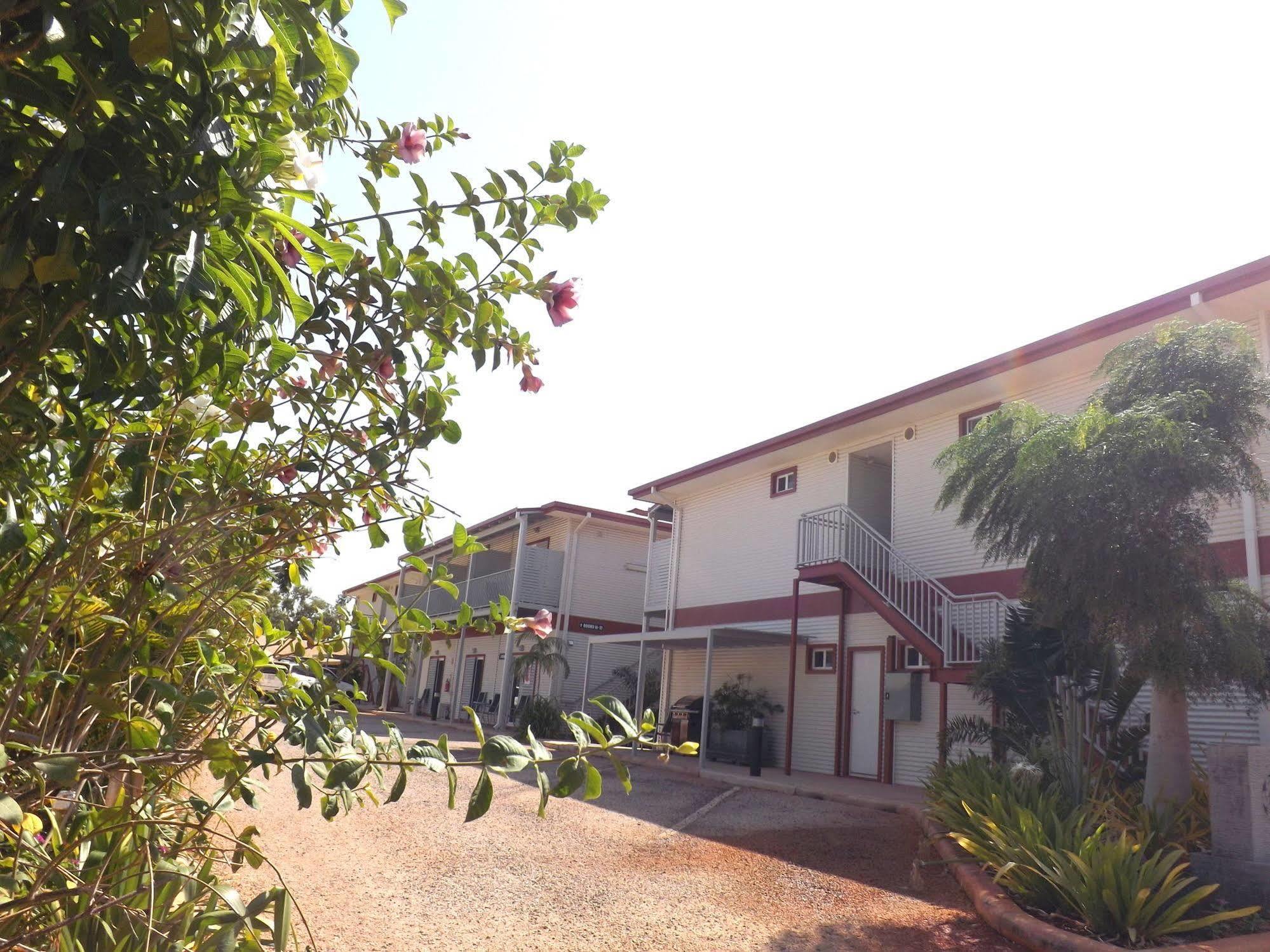 Derby Lodge Motel Esterno foto