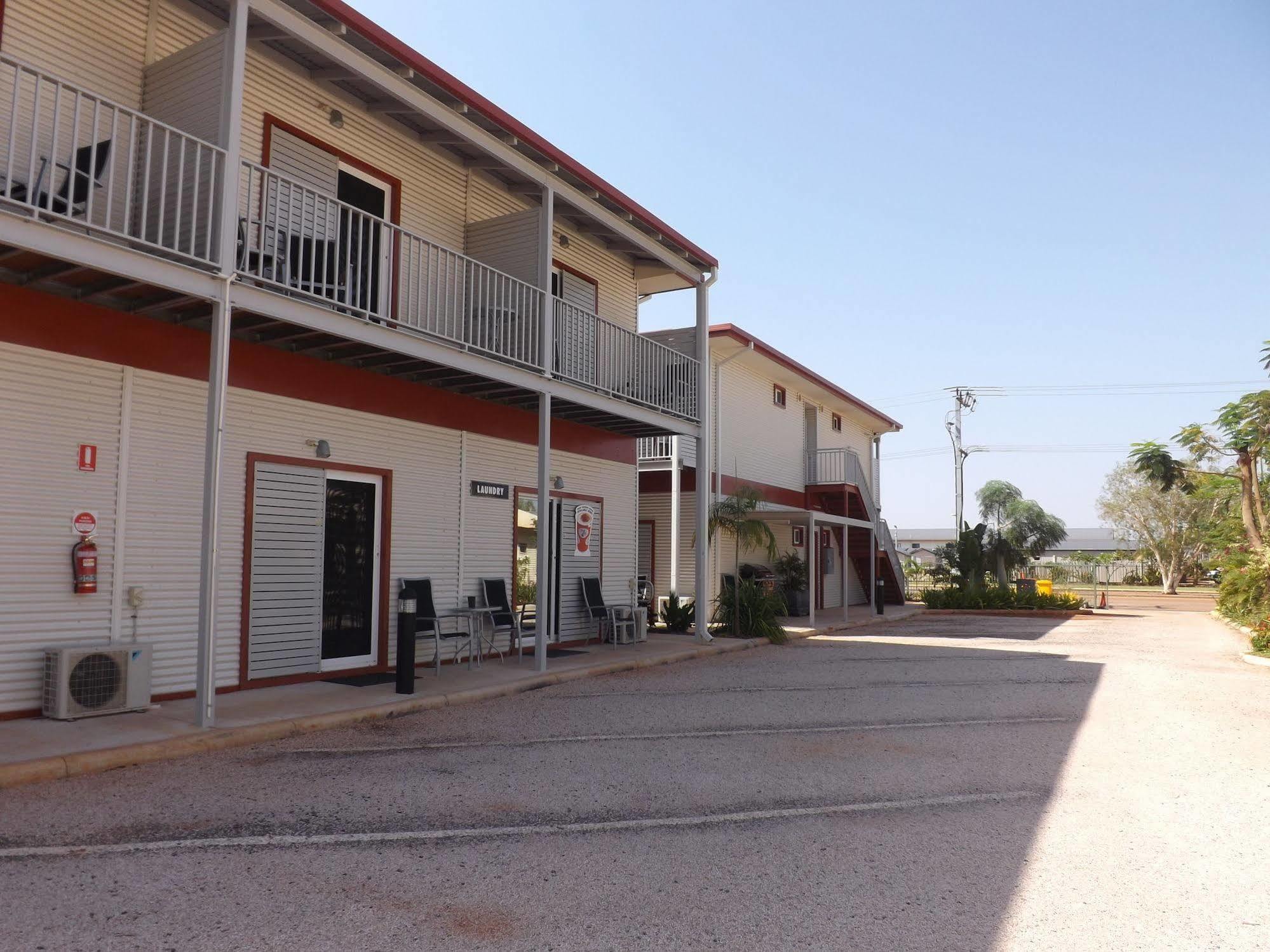 Derby Lodge Motel Esterno foto